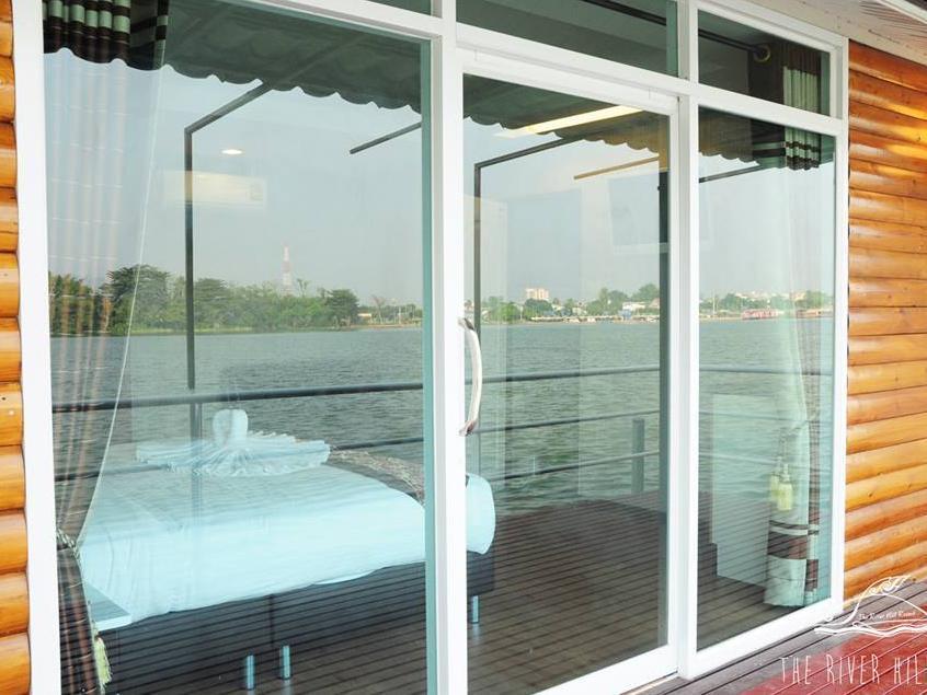 River Hill Resort Kanchanaburi Eksteriør billede