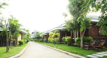 River Hill Resort Kanchanaburi Eksteriør billede